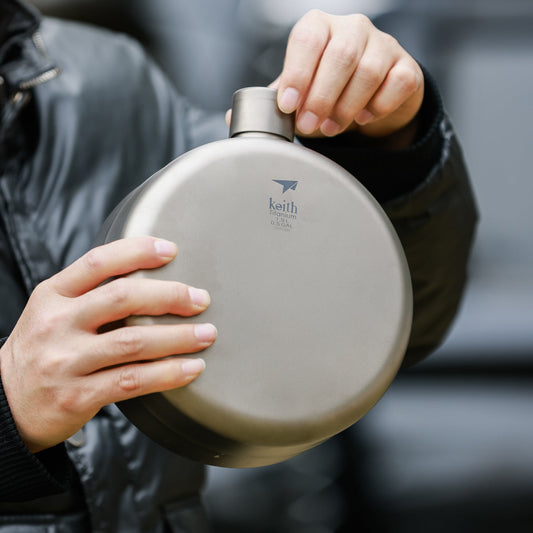 Gourde Cowboy en Titane – KEITH Titanium Europe