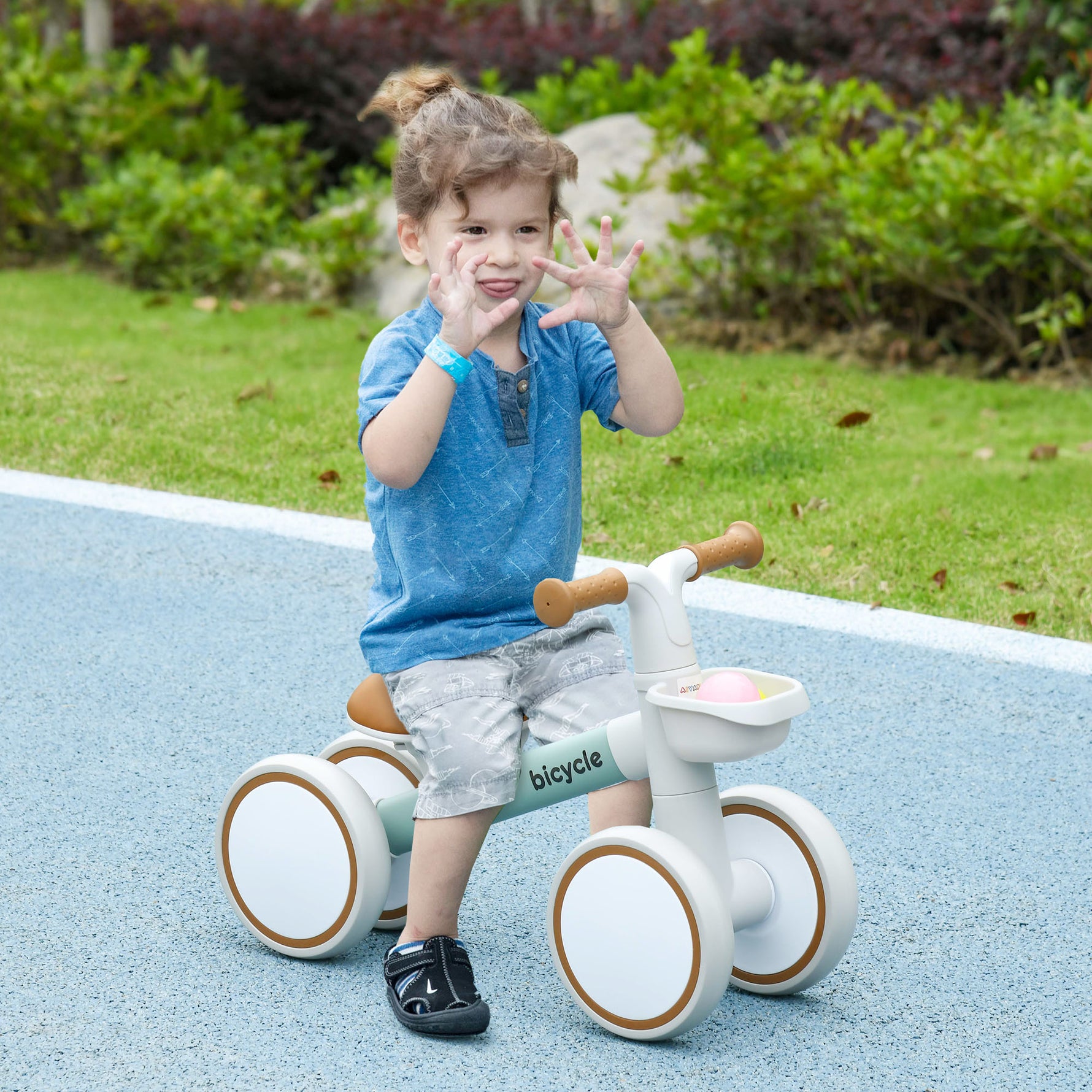 Draisienne vélo Enfant 4 roues selle réglable, guidon ergonomique alliage alu. PP, enfant 1 à 3 ans - Gris Marron vert