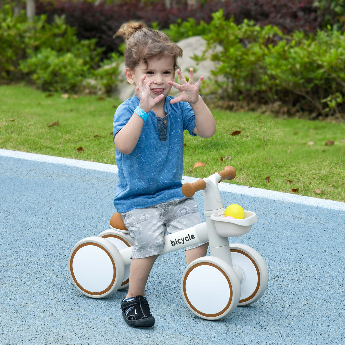 Draisienne vélo Enfant 4 roues selle réglable, guidon ergonomique alliage alu. PP, enfant 1 à 3 ans - Marron Blanc