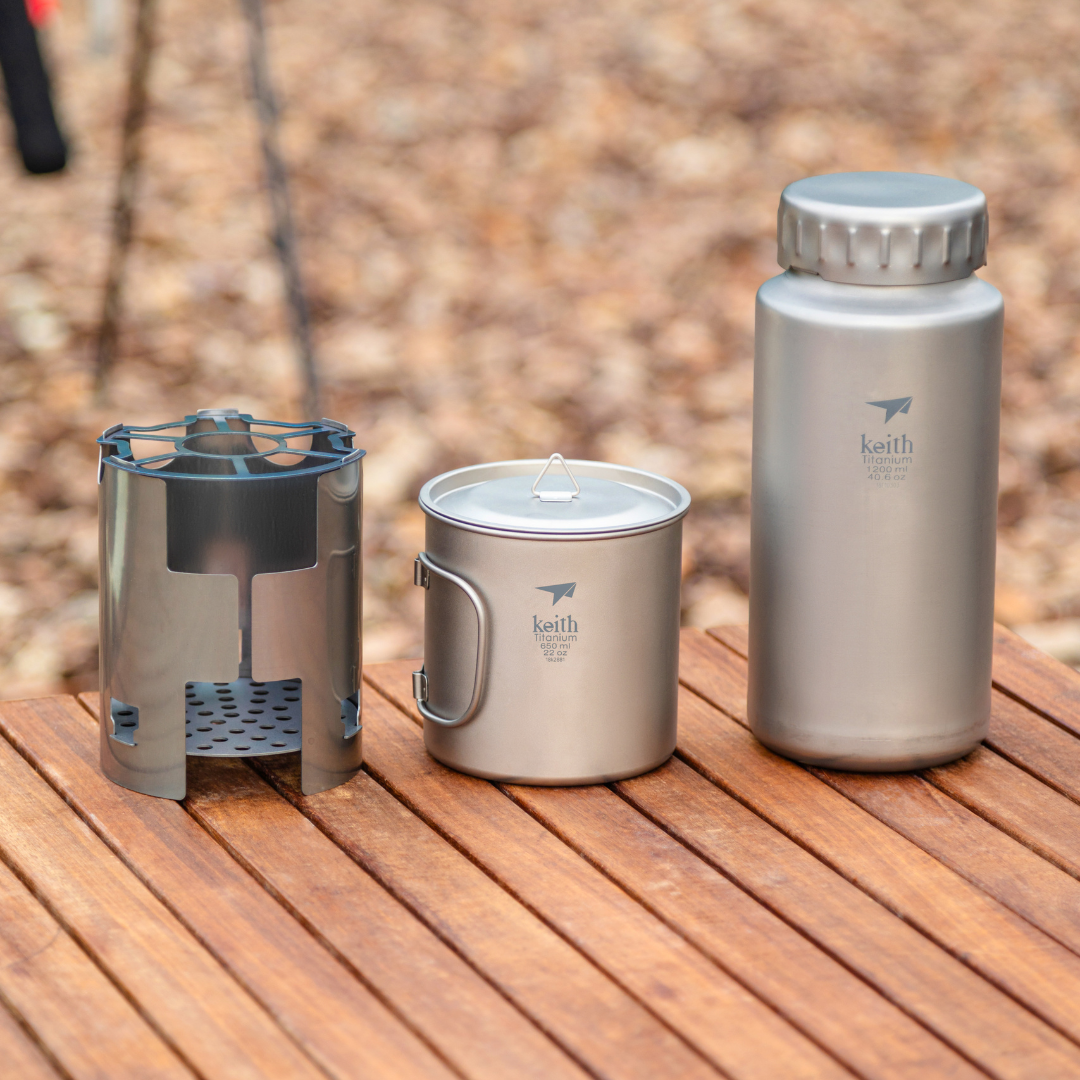 Kit de Camping Emboîtable en Titane – KEITH Titanium Europe