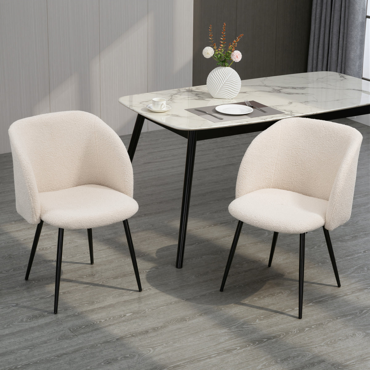 Juego de 2 sillas de comedor con respaldo de tela efecto lana de borreguito, patas de acero, 55 x 62 x 80 cm, beige negro
