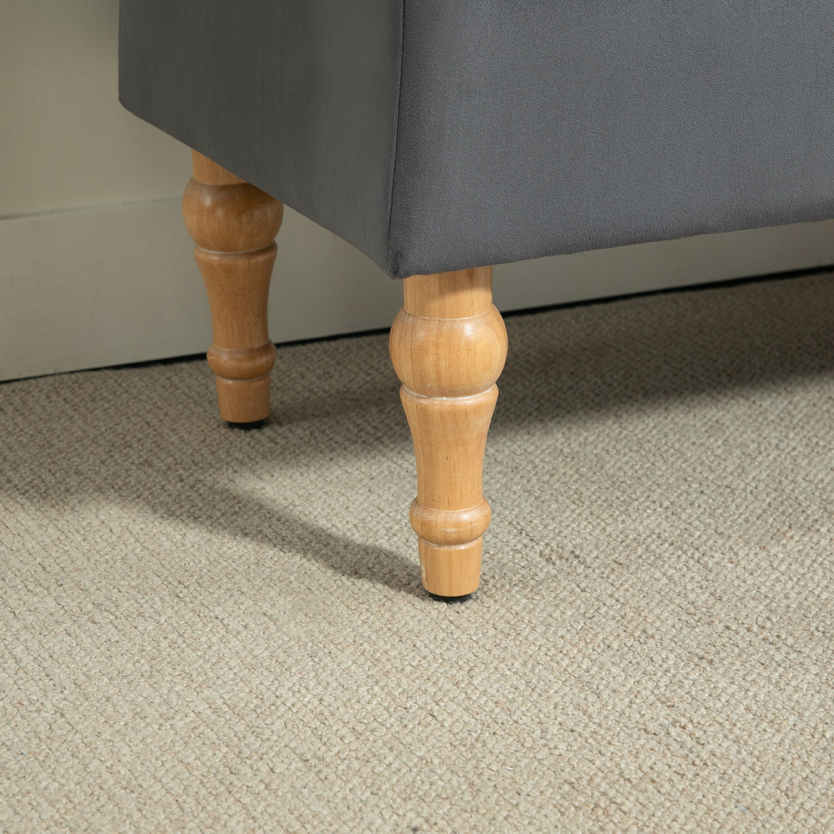 Banc coffre de rangement 2 en 1 banquette en velours avec couvercle à charnière capitonné et pieds en bois, gris foncé
