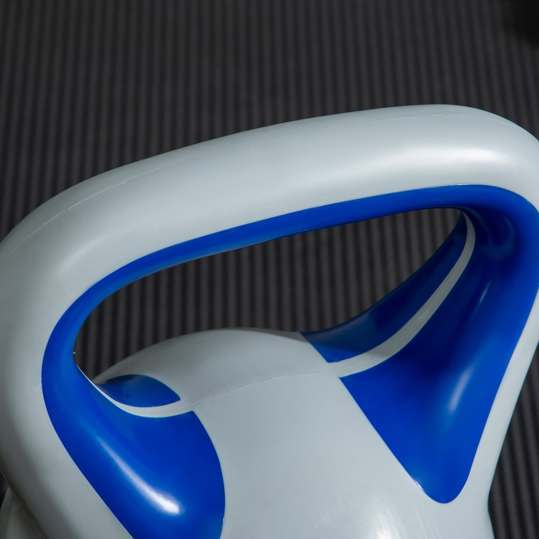 Kettlebell 12 kg, haltère avec poignée ergonomique, haltère à boule, musculation, entraînement, 24 x 17 x 28 cm, bleu