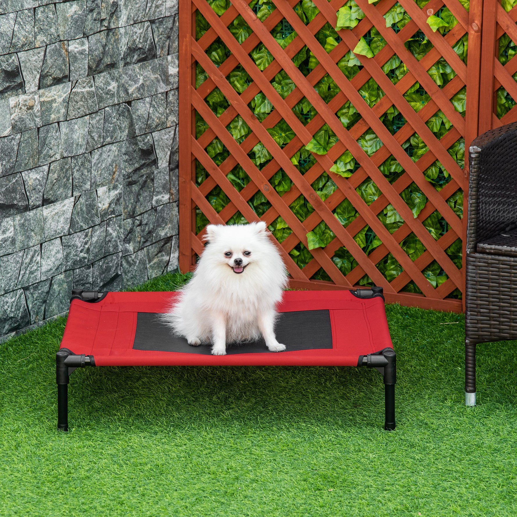 Lit surélevé pour chiens chats animaux de compagnie tissu oxford textilène micro-perforé 76 x 61 x 18 cm rouge et noir