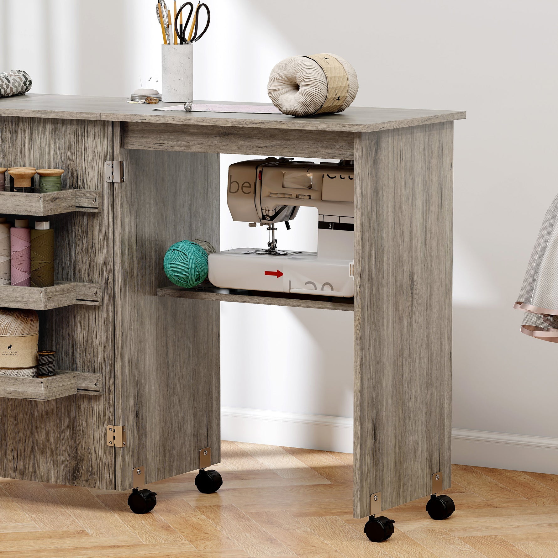 Table de couture pliante meuble couture à abattant avec bacs de rangement, étagère ouverte et roulettes effet bois grisé