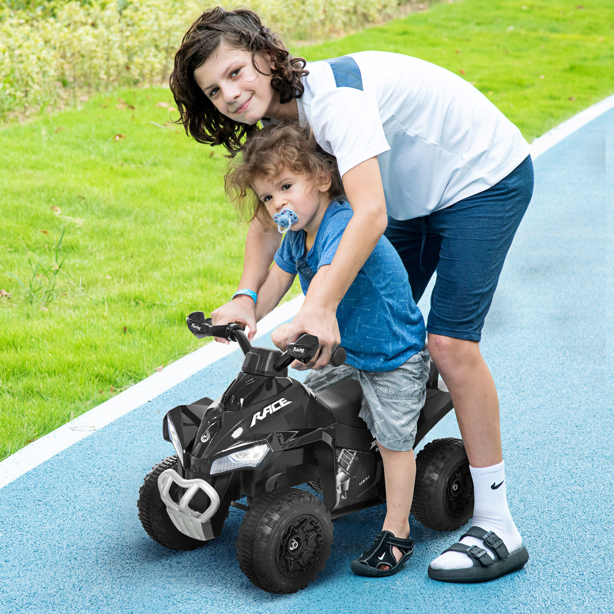 Cavalcabile Quad per bambini 18-36 mesi dim. 67L x 38P x 44A cm Effetti luminosi e sonori Nero