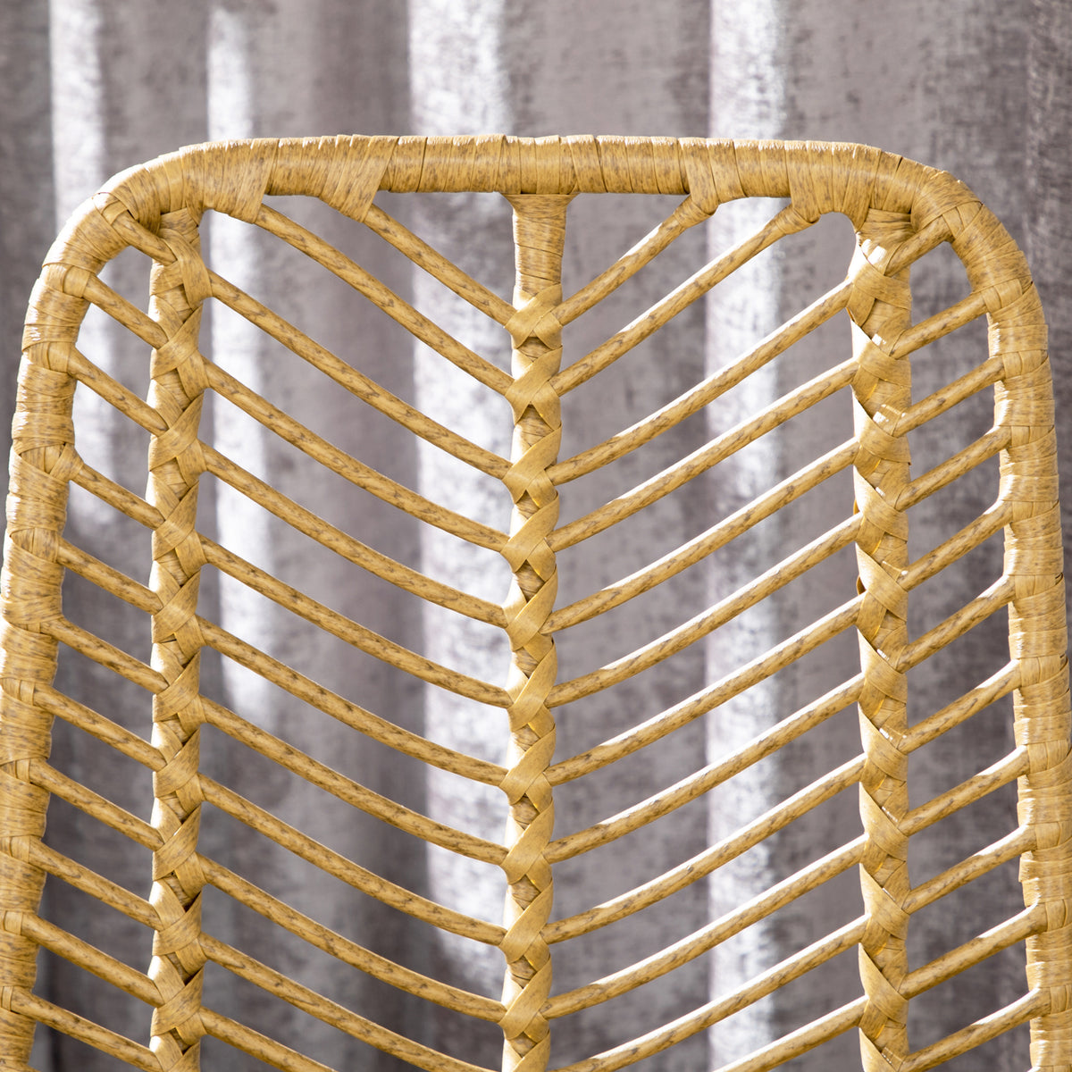Set di 4 sgabelli da bar, sedie da bar, schienale in canna d'India e poggiapiedi, struttura in acciaio, 42,5x52x102cm, giallo