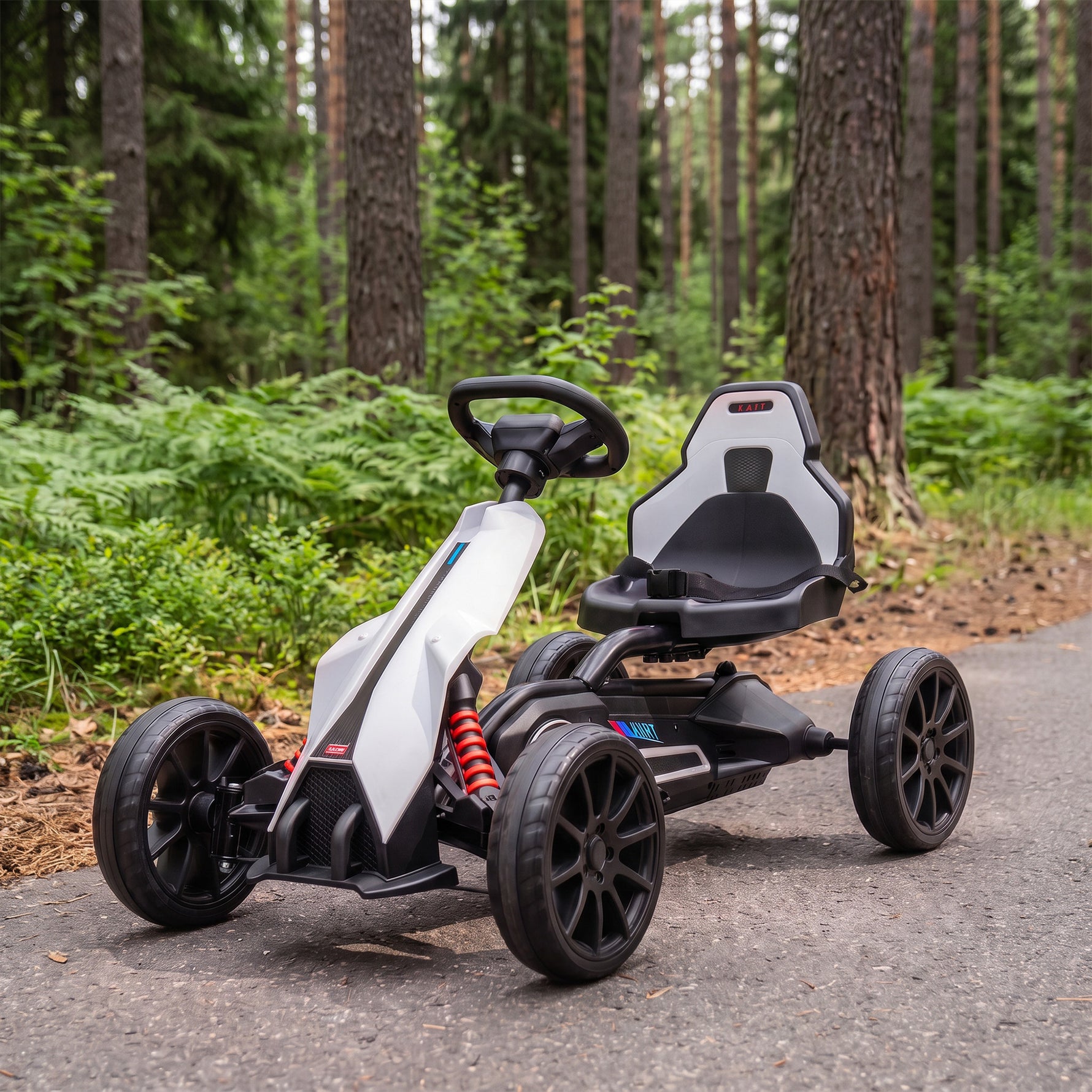 Kart électrique pour enfant 12V - Vitesse réglable 3-5km/h pour enfants de 3 à 8 ans - siège réglable - blanc