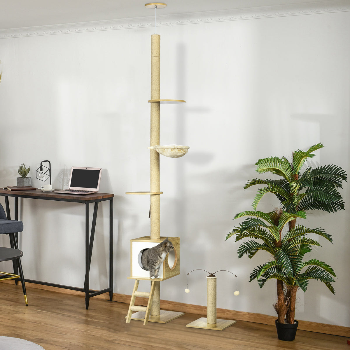 Krabpaal vloer tot plafond in hoogte verstelbaar 225-285 cm met krabpaal 4 niveaus grot hangmat ladder speelgoed beige
