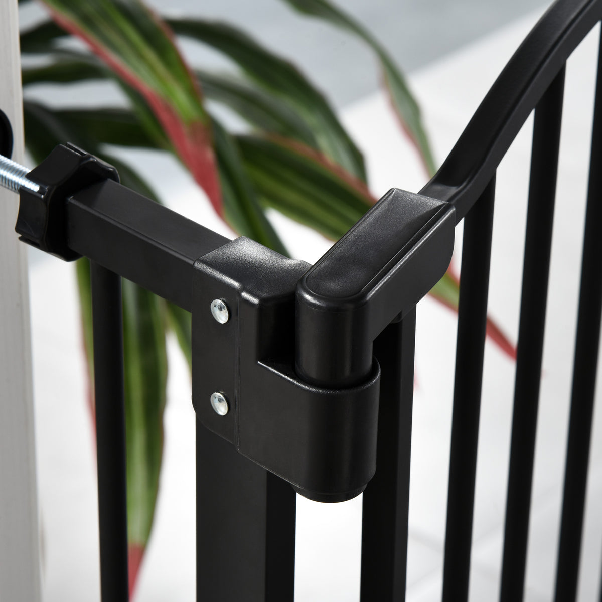 Barrière de sécurité pour chien extensible 74-80 cm fermeture automatique fixation par pression sans percer noir
