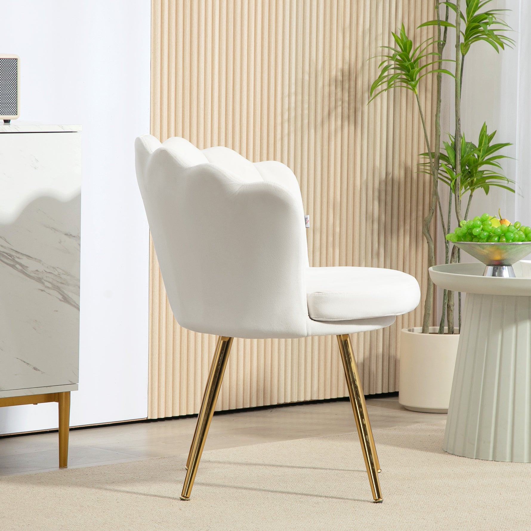 Fauteuil coquillage chaise coiffeuse fauteuil en velours fauteuil de salon avec pieds en métal doré crème