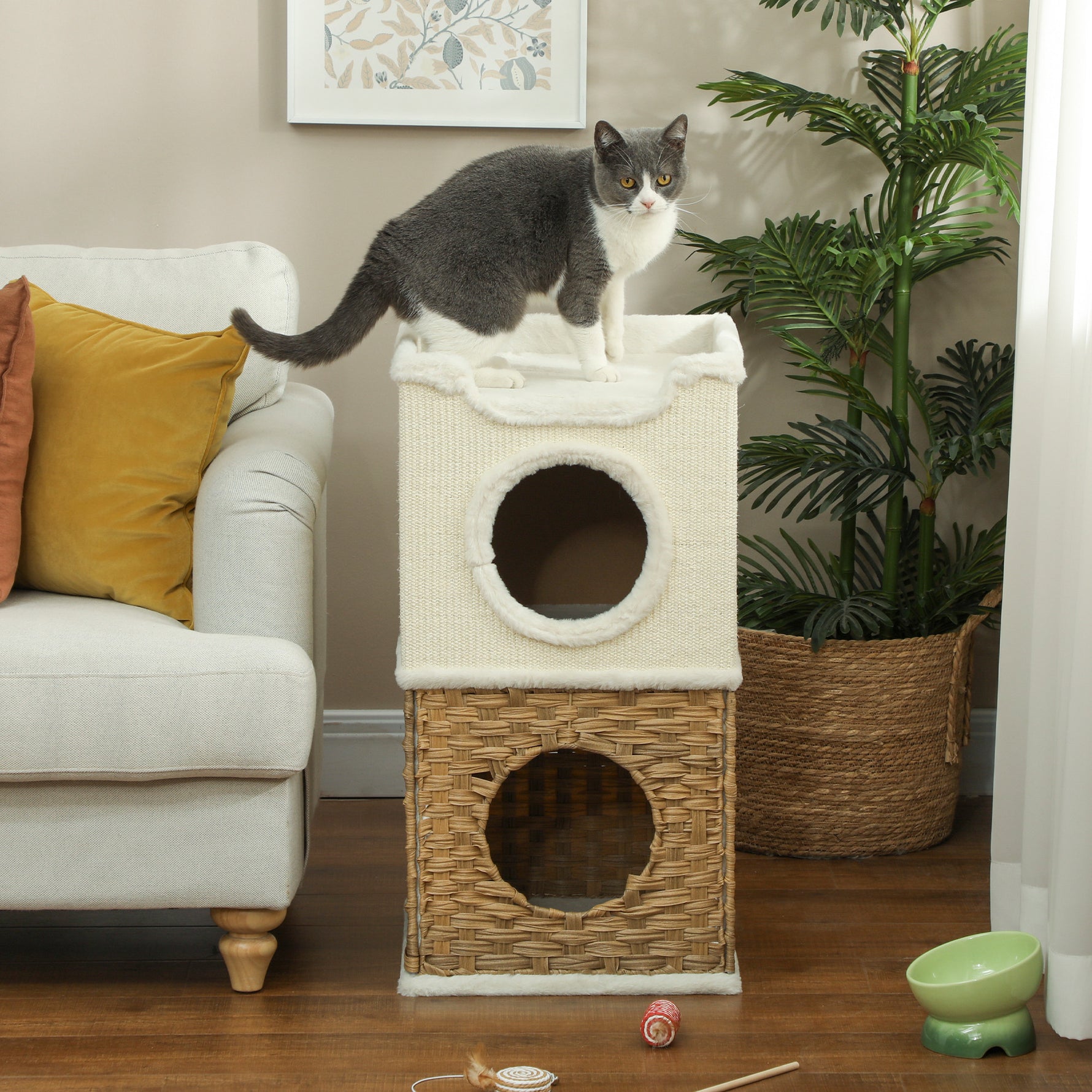 Niche pour chat d'intérieur à 3 niveaux, tour pour chat avec griffoir en sisal à griffer 41 x 41 x 75,5 cm, crème