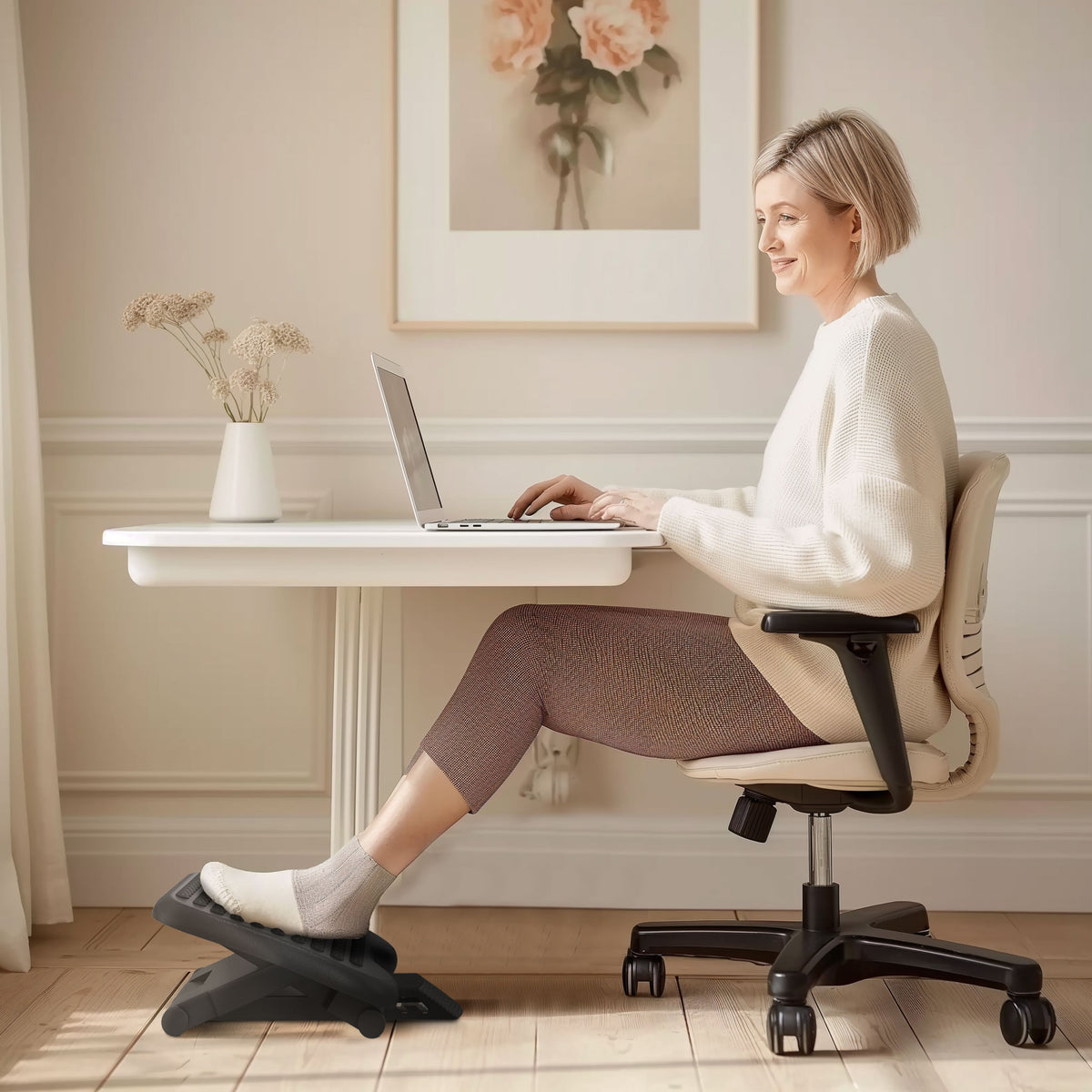 Repose-pieds ergonomique de bureau hauteur et inclinaison réglables 46 x 35 cm noir