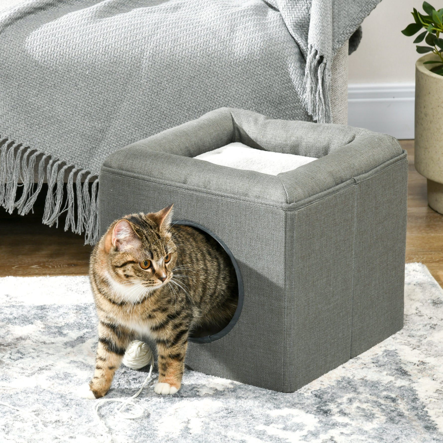 Maison niche pour chat 2 niveaux avec coussin moelleux en peluche - 36,5 x 36,5 x 33 cm gris
