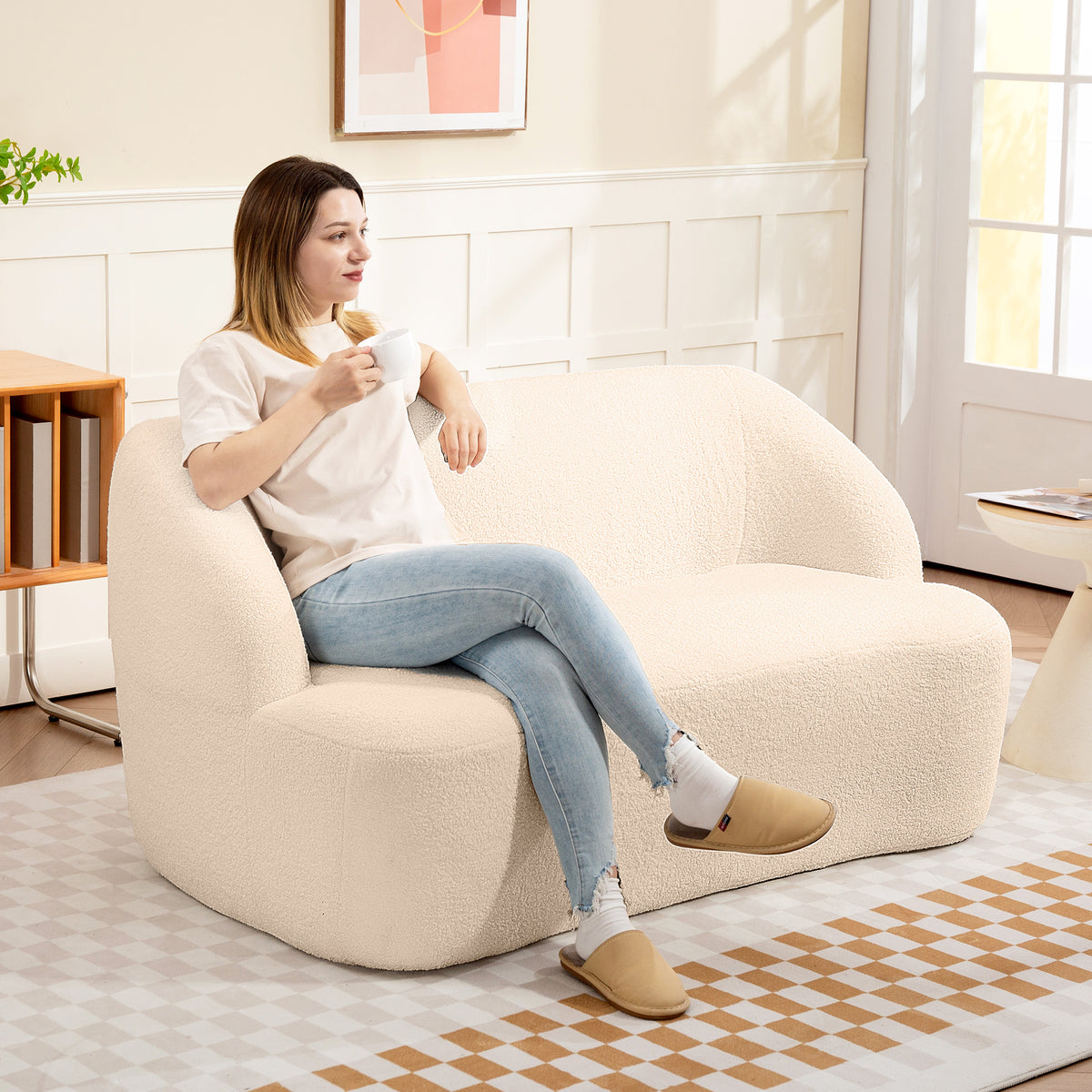 Canapé 2 places canapé en tissu bouclette 142 cm avec dossier et assise incurvés, aucun assemblage requis, beige