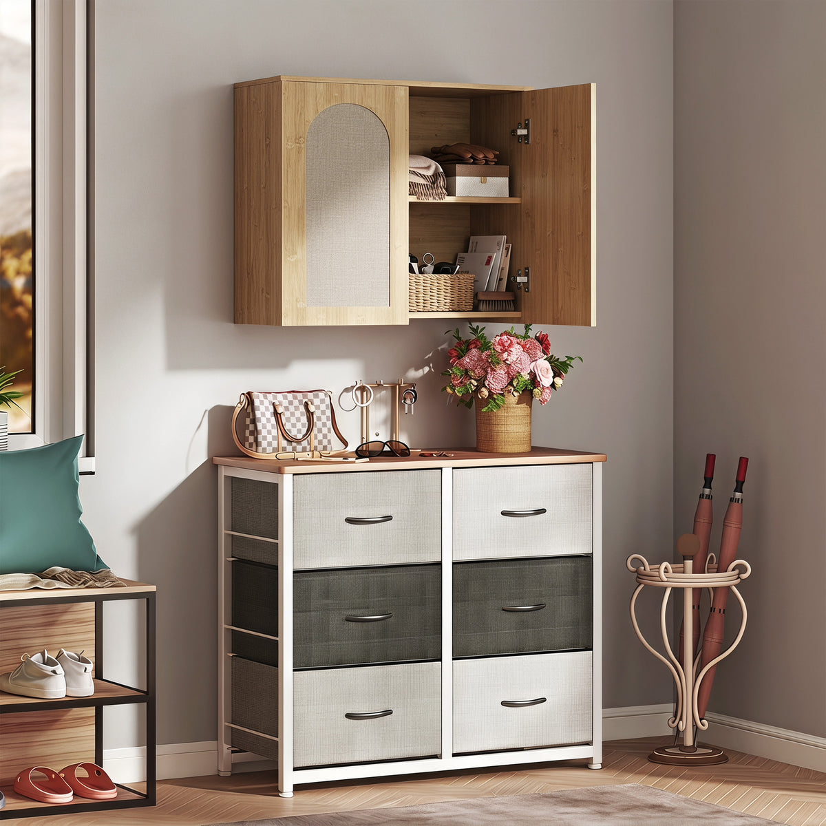 Armoire murale de salle de bain bohème avec 2 portes effet rotin à fermeture douce et étagère réglable, chêne