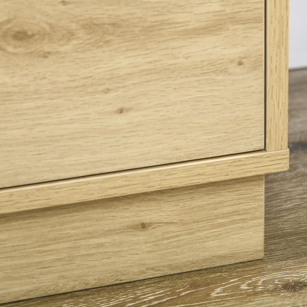 Commode design bohème en rotin avec 3 tiroirs, meuble de rangement pour le salon, le couloir, l'entrée, bois naturel