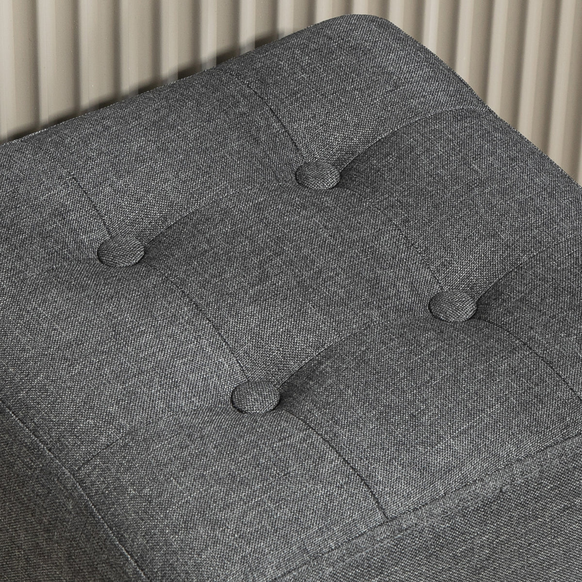 Poggiapiedi da salotto, pouf, seduta imbottita capitonné in tessuto effetto lino con tasca laterale, 35 x 35 x 35 cm, grigio