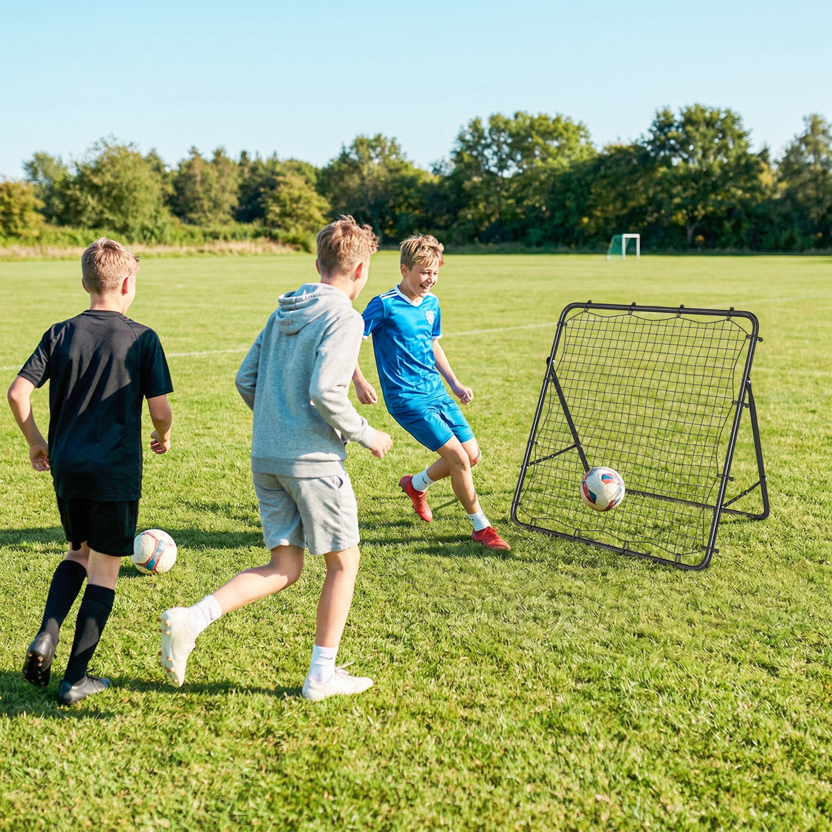 Filet de Rebond Pliable Réglable à 5 Angles avec 24 Cordes Élastiques Filet pour Football, Acier, 120x73x112cm, Noir