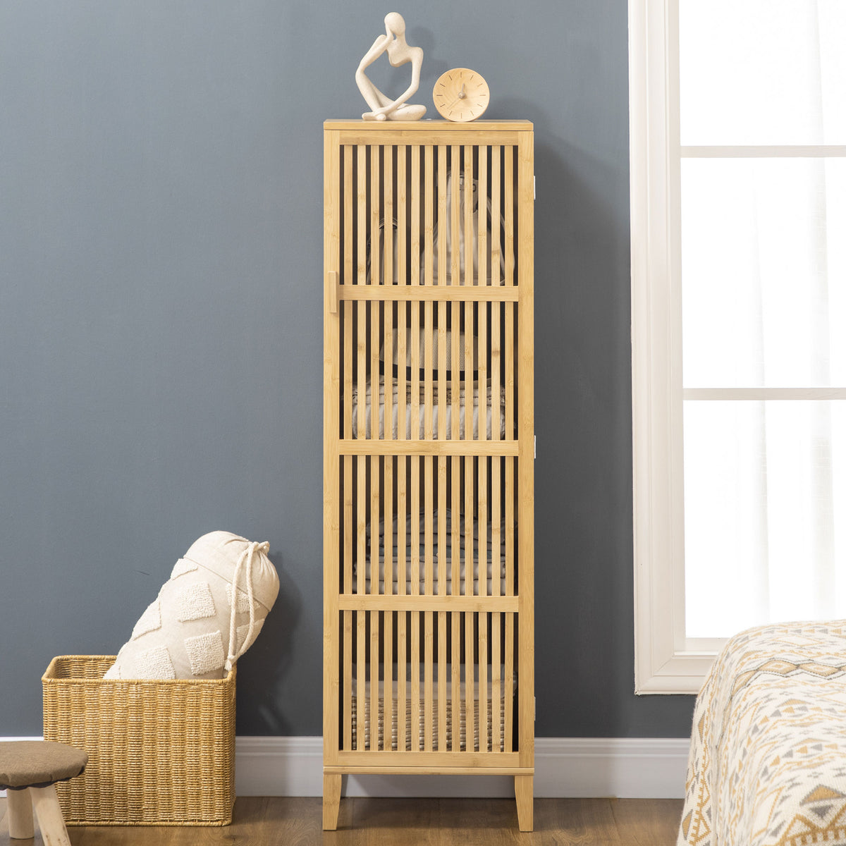 Meuble de rangement en bambou avec étagères et porte design à lamelles pour salle de bain chambre salon 40 x 30 x 140 cm