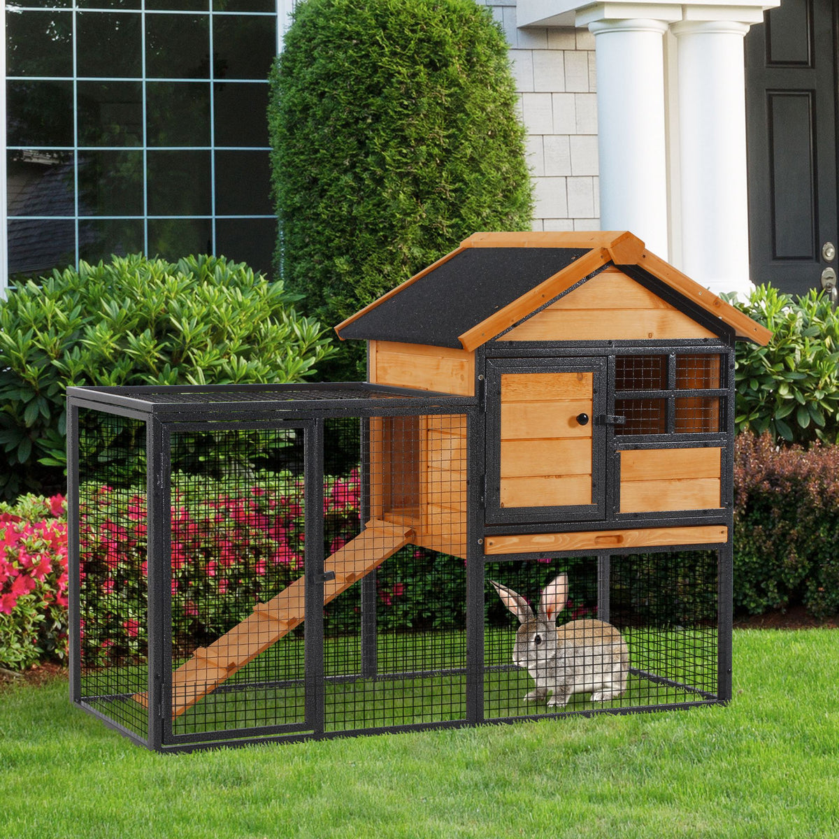 Clapier cage à lapins cottage - niche supérieure avec rampe et enclos extérieur - plateau excrément, fenêtre, 2 portes verrouillables - métal époxy sapin pré-huilé