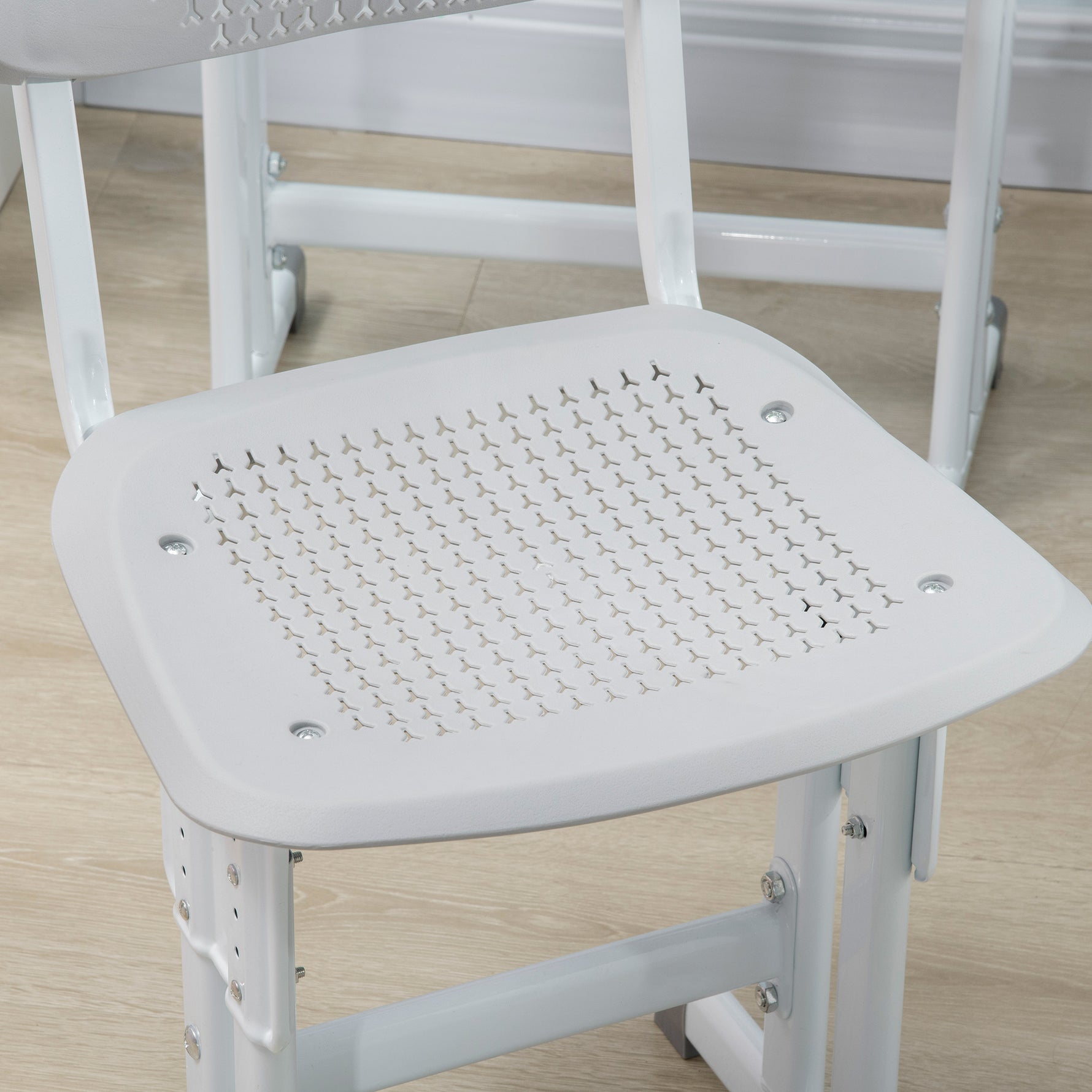 Bureau et chaise pour enfant lot de 2 avec support de lecture casier crochet et porte stylo 60 x 45x 90-102 cm gris