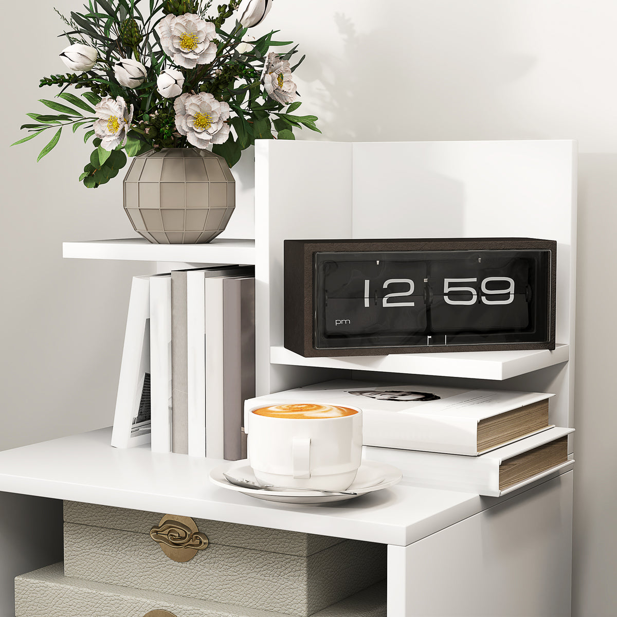 Comodino con cassetto, nicchia e ripiani portaoggetti effetto legno 45 x 35 x 73 cm bianco