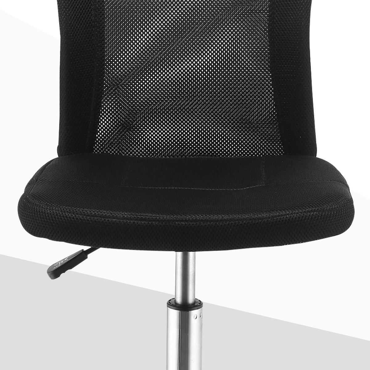 Lot 2 de chaises de bureau ergonomique hauteur réglable piètement chromé pivotant 360° revêtement maille noir