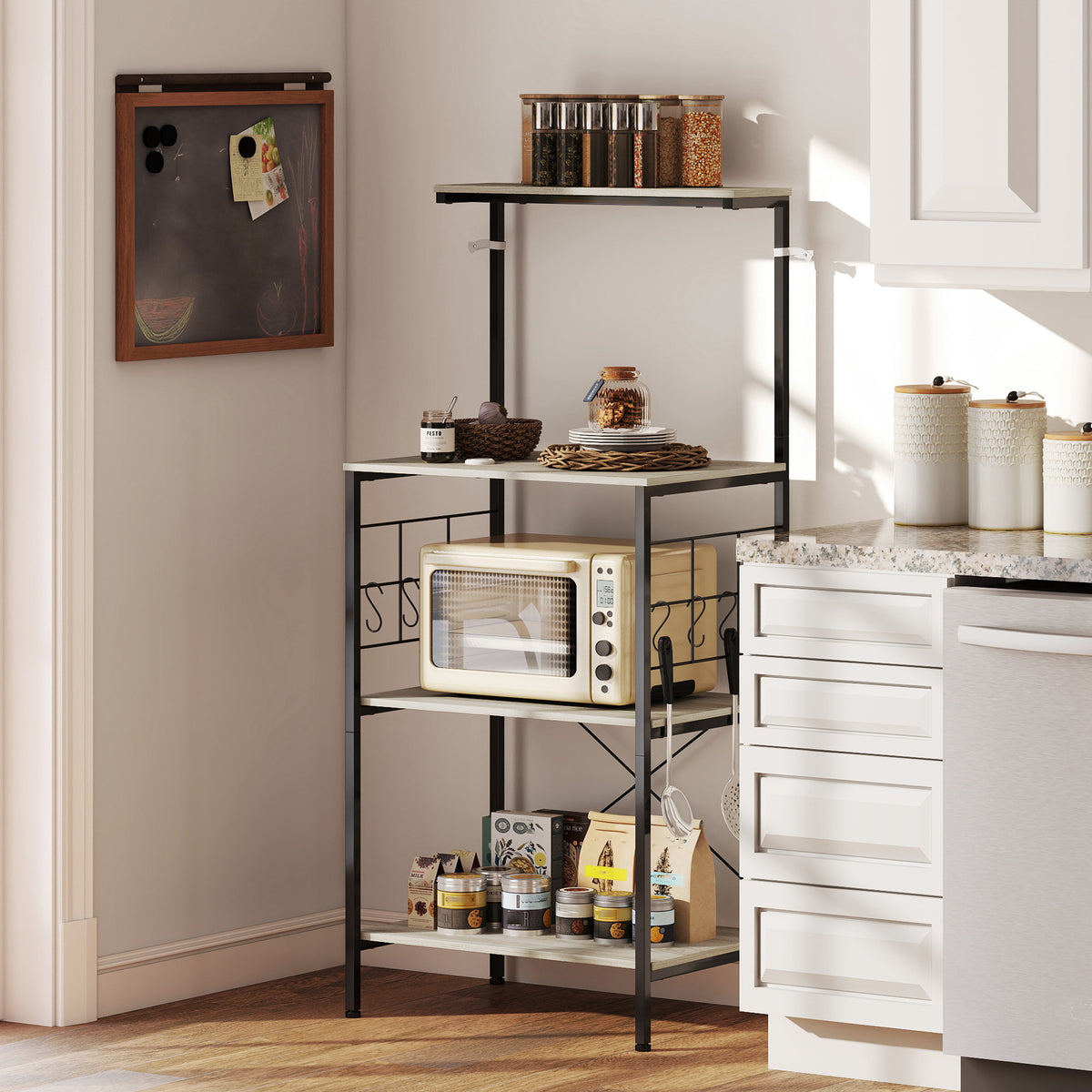 Scaffale da cucina, supporto per microonde, con pannello a griglia, 8 ganci, 60 x 42 x 134,5 cm, rovere