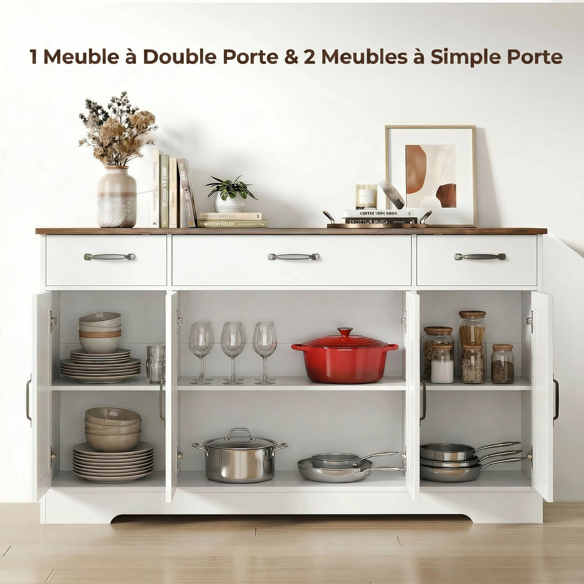 Credenza, mobile da cucina stile rustico con 4 ante a granaio, 3 cassetti, ripiani regolabili, bianco