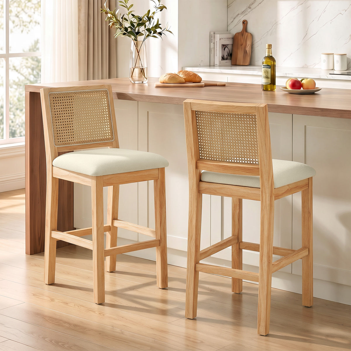 2er-Set Barhocker, Barstühle mit Rückenlehne in Rattan-Optik, gepolsterte Sitzfläche aus Chenille, 66 cm Sitzhöhe, Creme