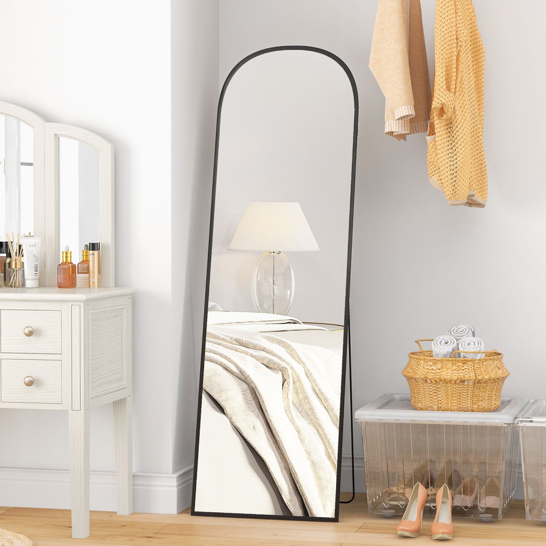 Miroir sur pied rectangulaire arrondi cadre en aluminium avec support pour entrée chambre dressing 50 x 161,5 cm noir