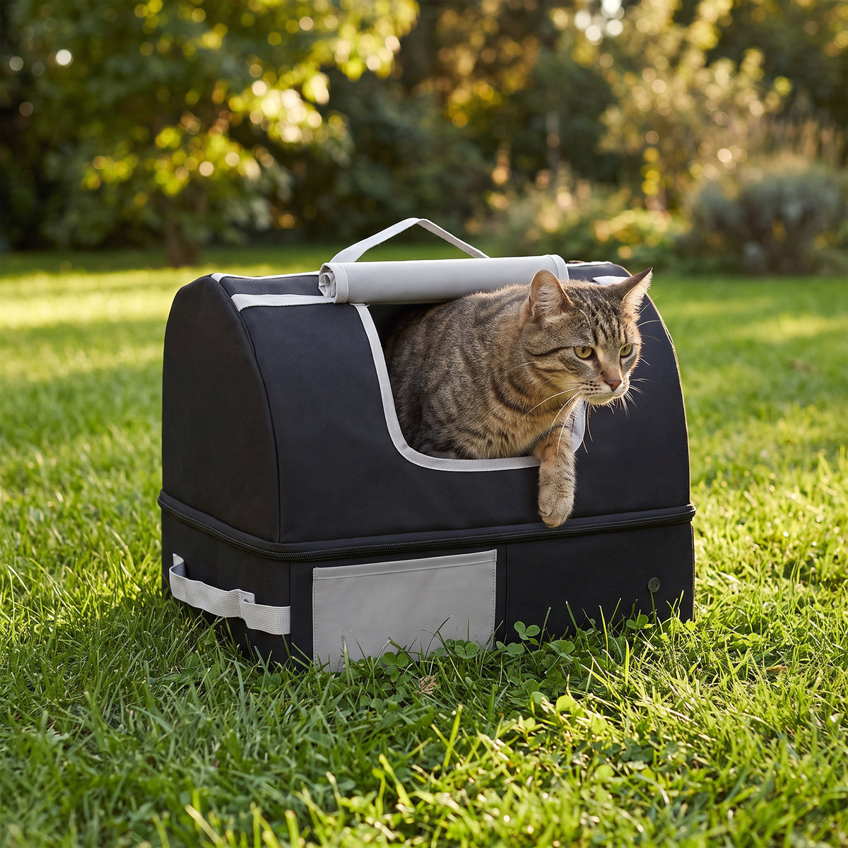 Foldable Cat Litter Box Portable Travel Litter Box 600D Oxford Waterproof Leak-Proof Zippered Cover 43x33x34cm Black