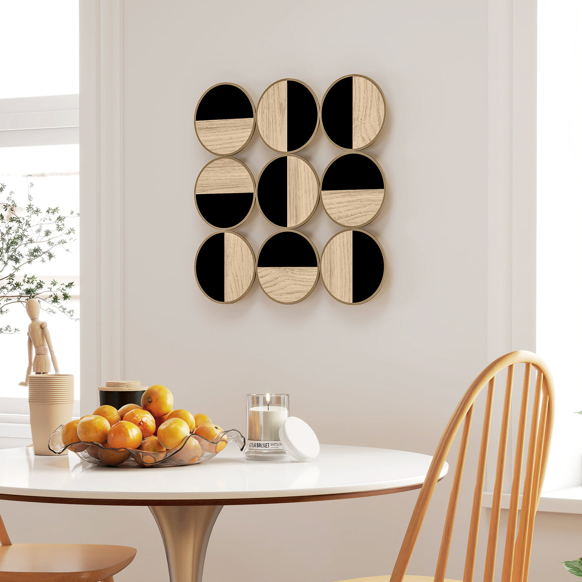 Wanddekoration aus Metall, Wandskulptur aus Metall, einzigartiges Design mit mehreren Scheiben, 60 x 60 cm, natur und schwarz