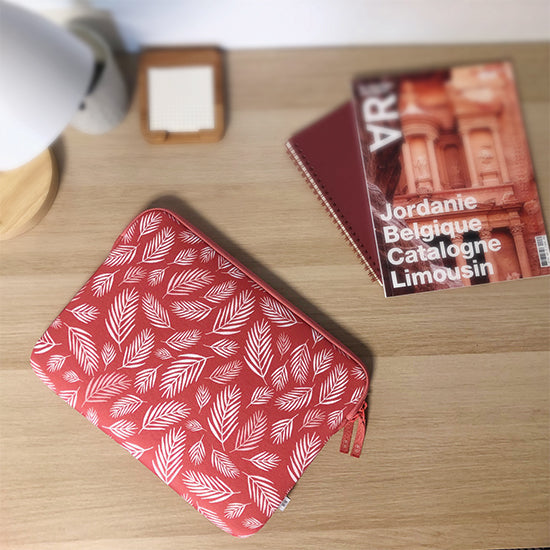 Housse MacBook Pro/Air 13 Basics ²Life Botanic Rouge-3