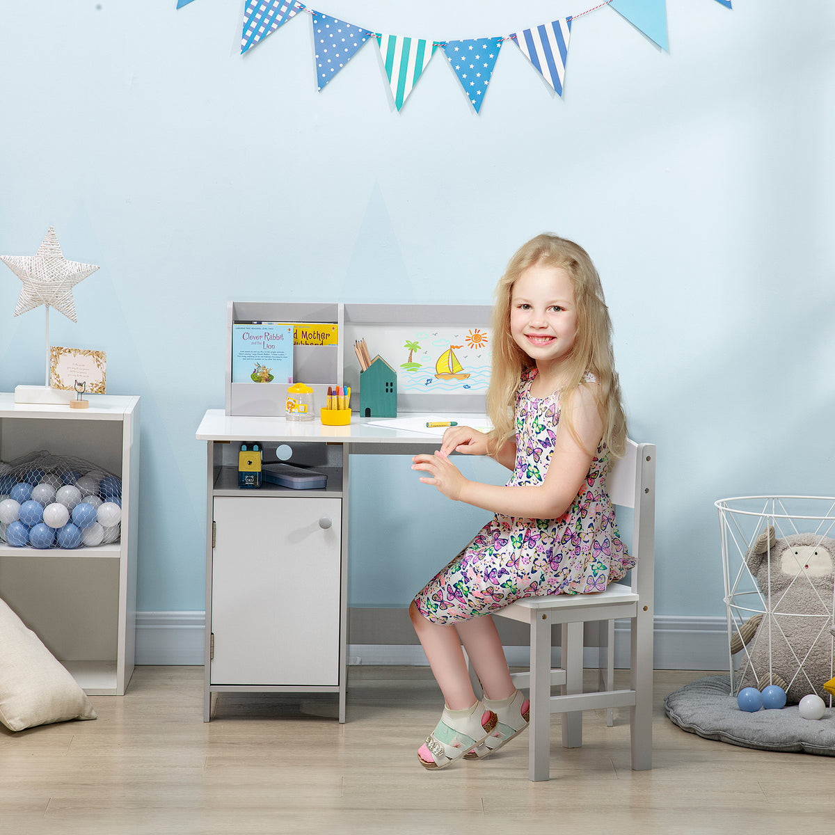 Ensemble table et chaise pour enfant avec tableau blanc - bureau pour enfant +5 ans - 90L x 45l x 85H cm Gris