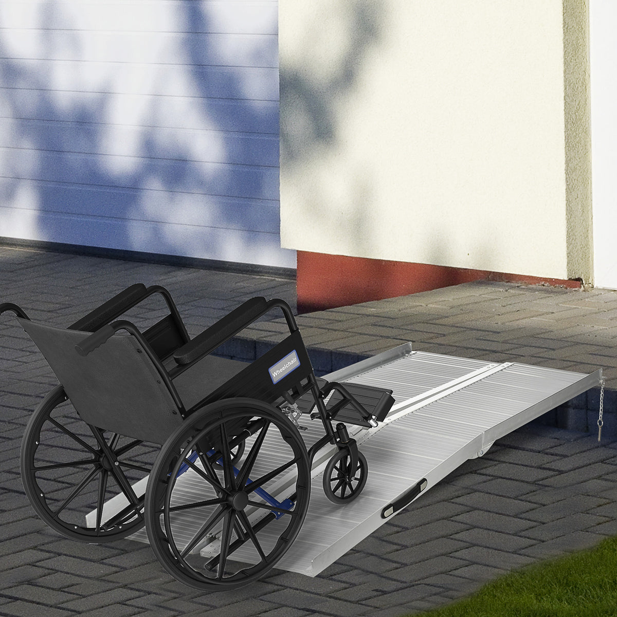 Rampe de fauteuil roulant rampe de chargement rampe d'accès antidérapante pliable avec bordures dim. 183L x 72l cm alu