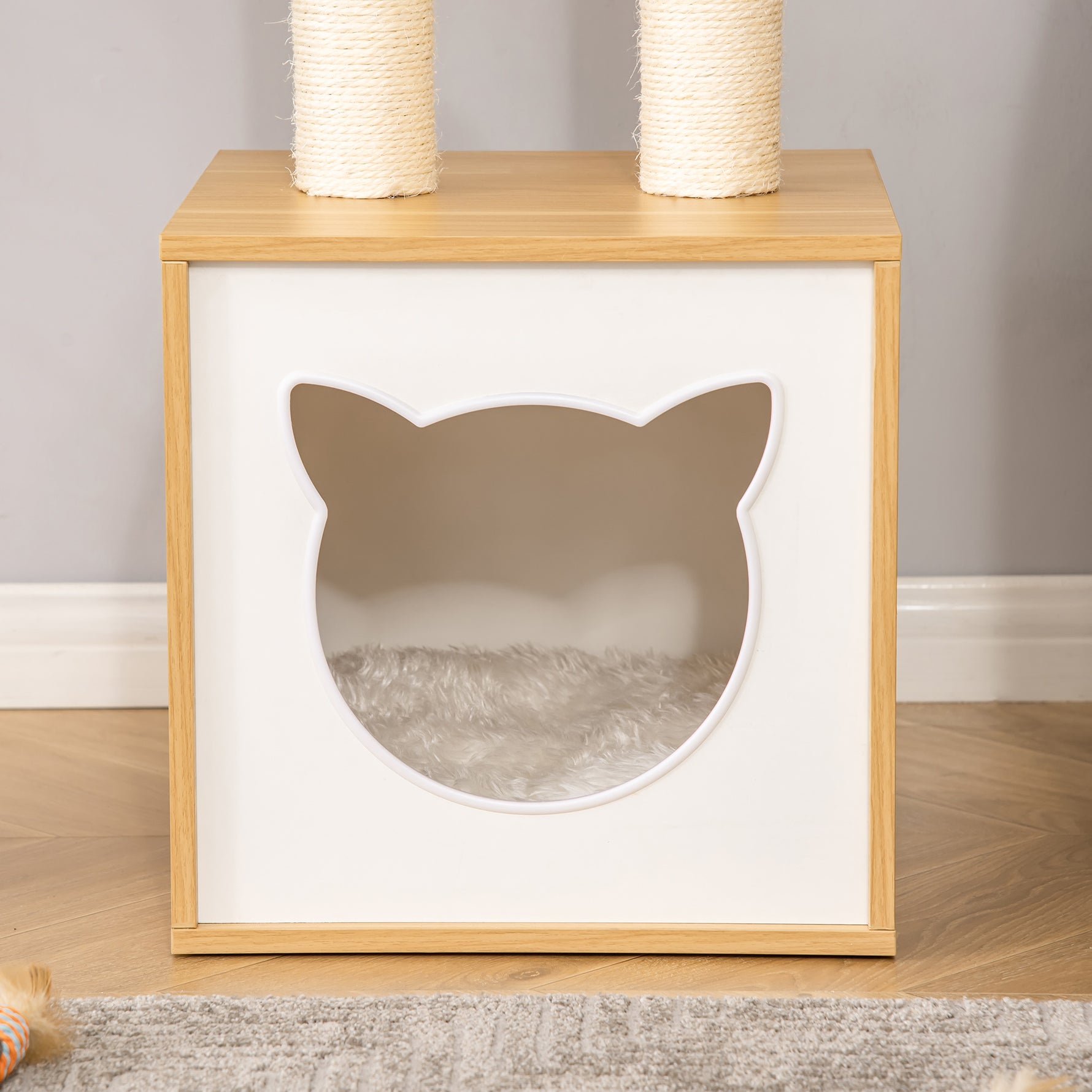 Arbre à chat griffoir pour chat arbre à grimper niche maison pour chat plate-forme supérieure balle suspendue hauteur 81 cm