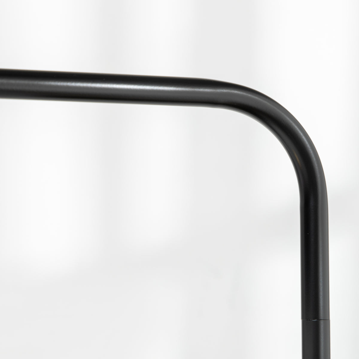 Lampadaire sur pied salon en métal noir moderne avec abat-jour câble de 180 cm 64 x 38 x 163,5 cm noir