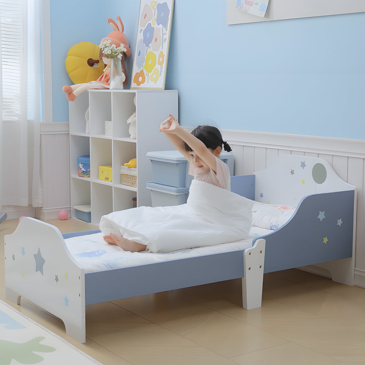 Lit pour enfants de 3 à 6 ans design étoiles sommier à lattes inclus chambre moderne 143 x 74 x 59 cm bleu blanc