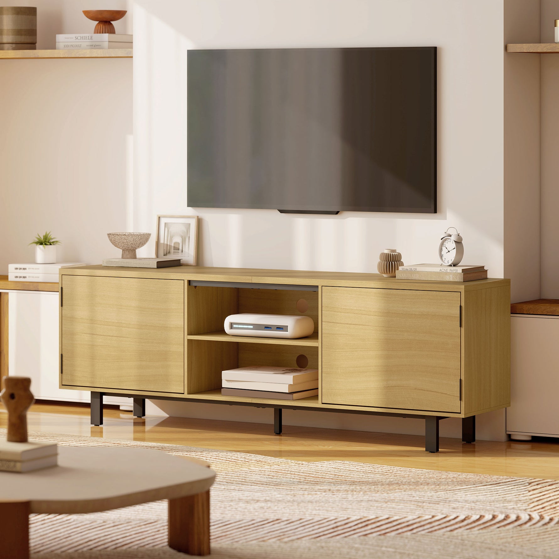 Meuble TV, meuble télé jusqu'à 65 pouces, 2 portes à ouverture par pression et 2 étagères, 160x35x55,5cm, bois naturel