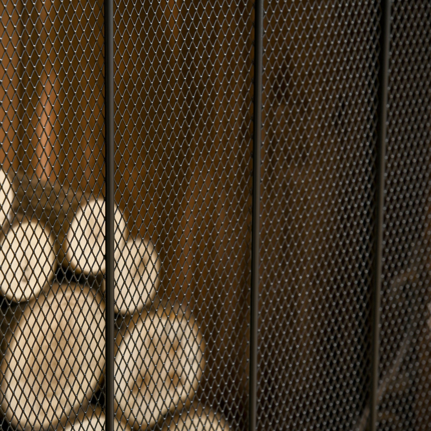Grille de Protection pour cheminée - Pare-feu Large pour cheminée ou poêle - Pare-étincelles - barrière de sécurité - 3 Volets Pliables - Acier métal Noir