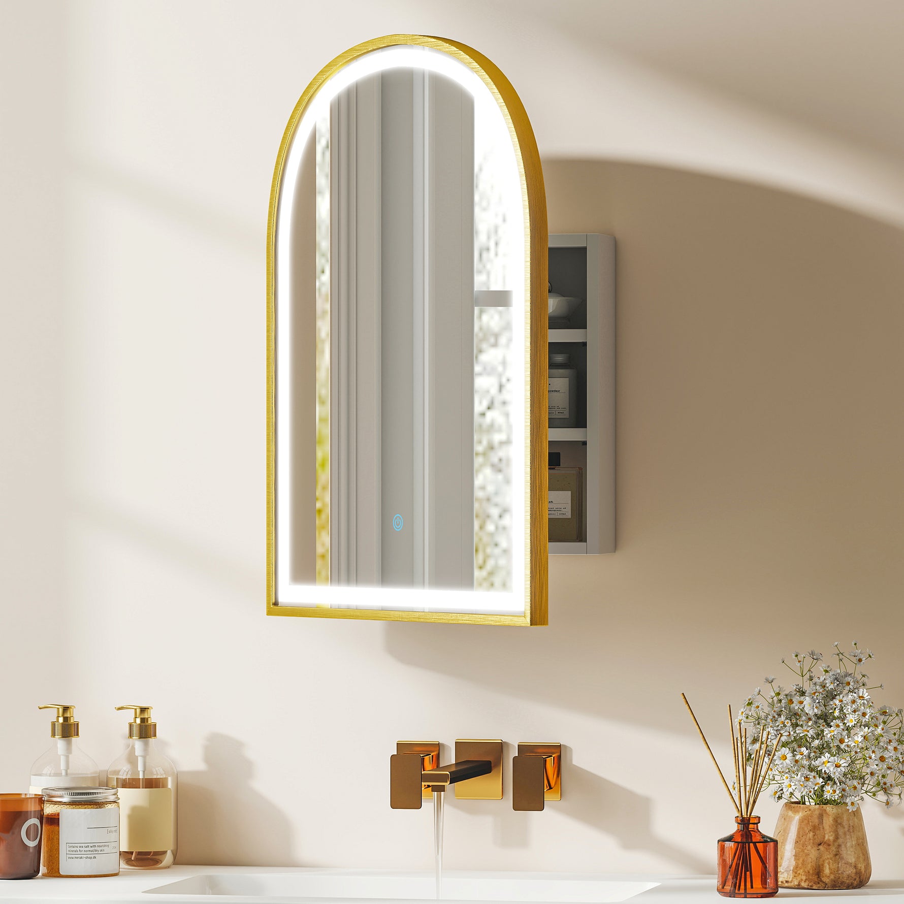 Armoire murale salle de bain avec miroir et éclairage LED, porte arquée, anti-buée, 50x14,5x70cm, doré
