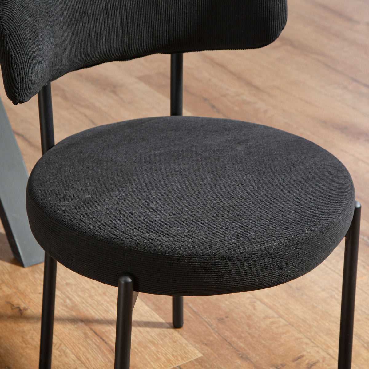 Lot de 4 chaises de salle à manger avec dossier en tissu pieds en acier 51 x 51 x 76 cm noir