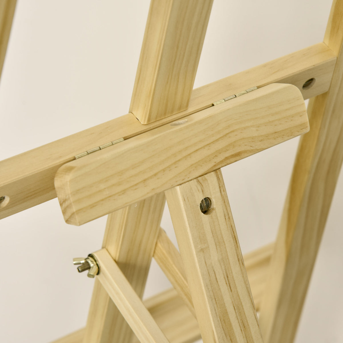 Chevalet d'artiste sur pieds dim. 51,5L x 71,5l x 134,5H cm inclinaison hauteur réglable 90° max. bois de pin