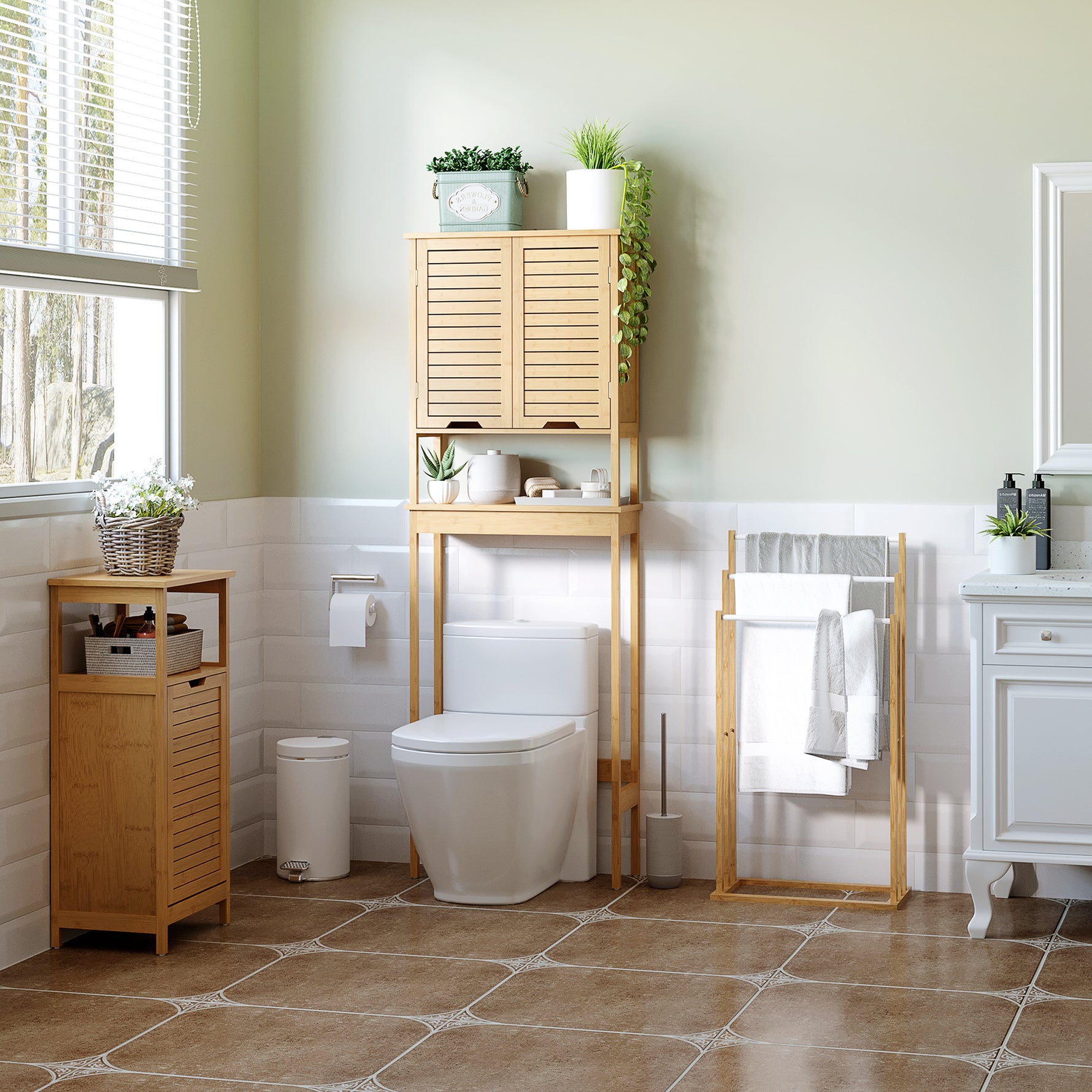 Porte-serviettes en bambou sur pieds avec 3 barres support pour serviette étagère de salle de bain - 48 x 25,8 x 94 cm