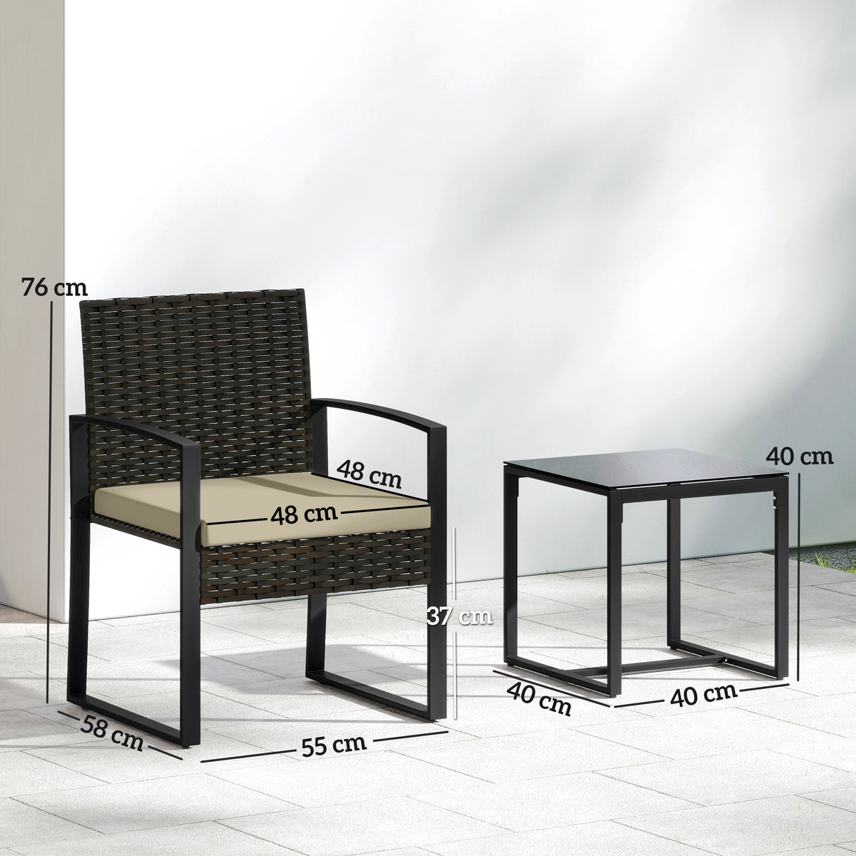 Salon de jardin extérieur en résine tressée 2 personnes, table de jardin avec 2 chaises, plateau en verre trempé, marron