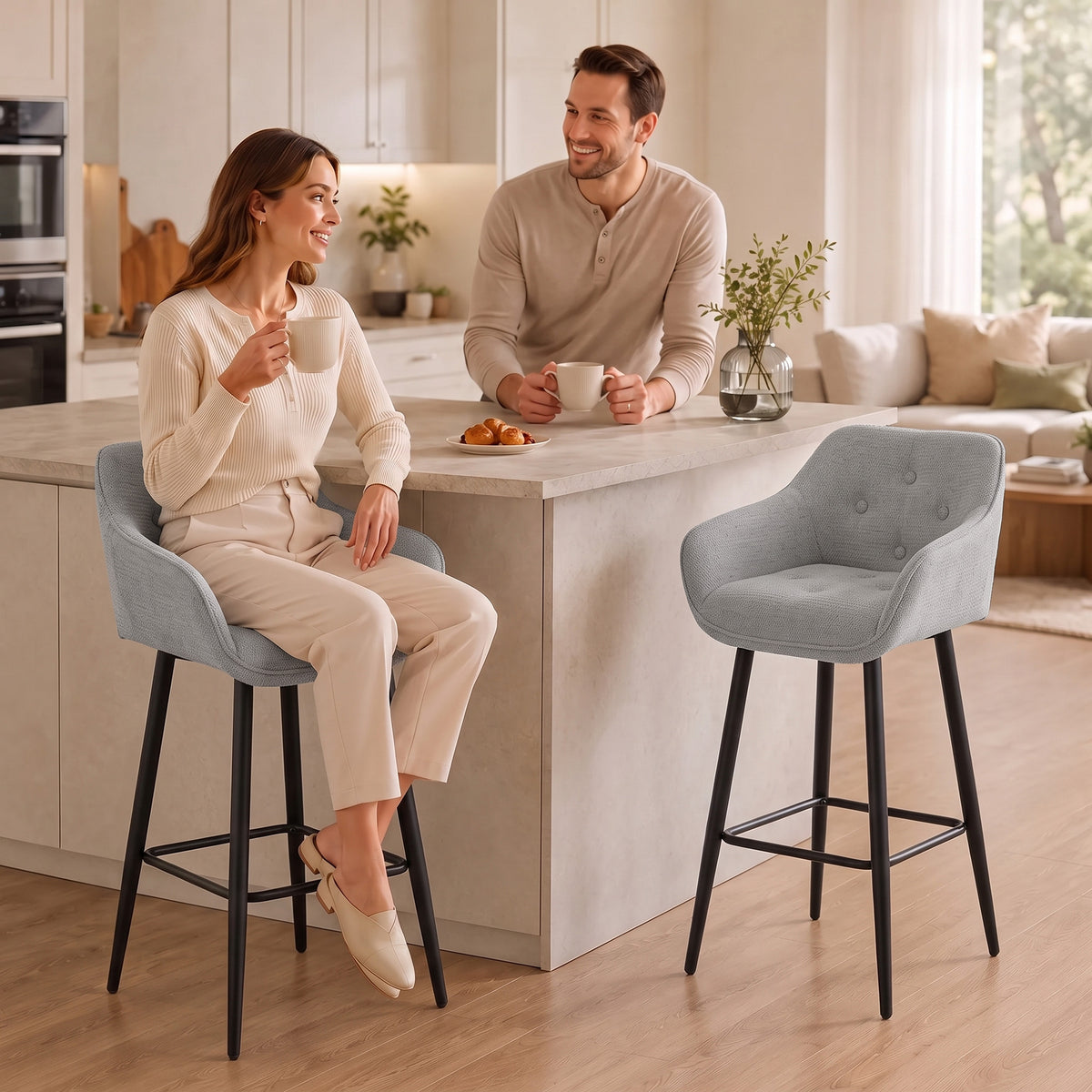 Lot de 2 Tabourets de Bar, Chaises de Bar Rembourrées en Chenille, Assise Large 67H cm, Dossier et Repose-Pieds, Gris