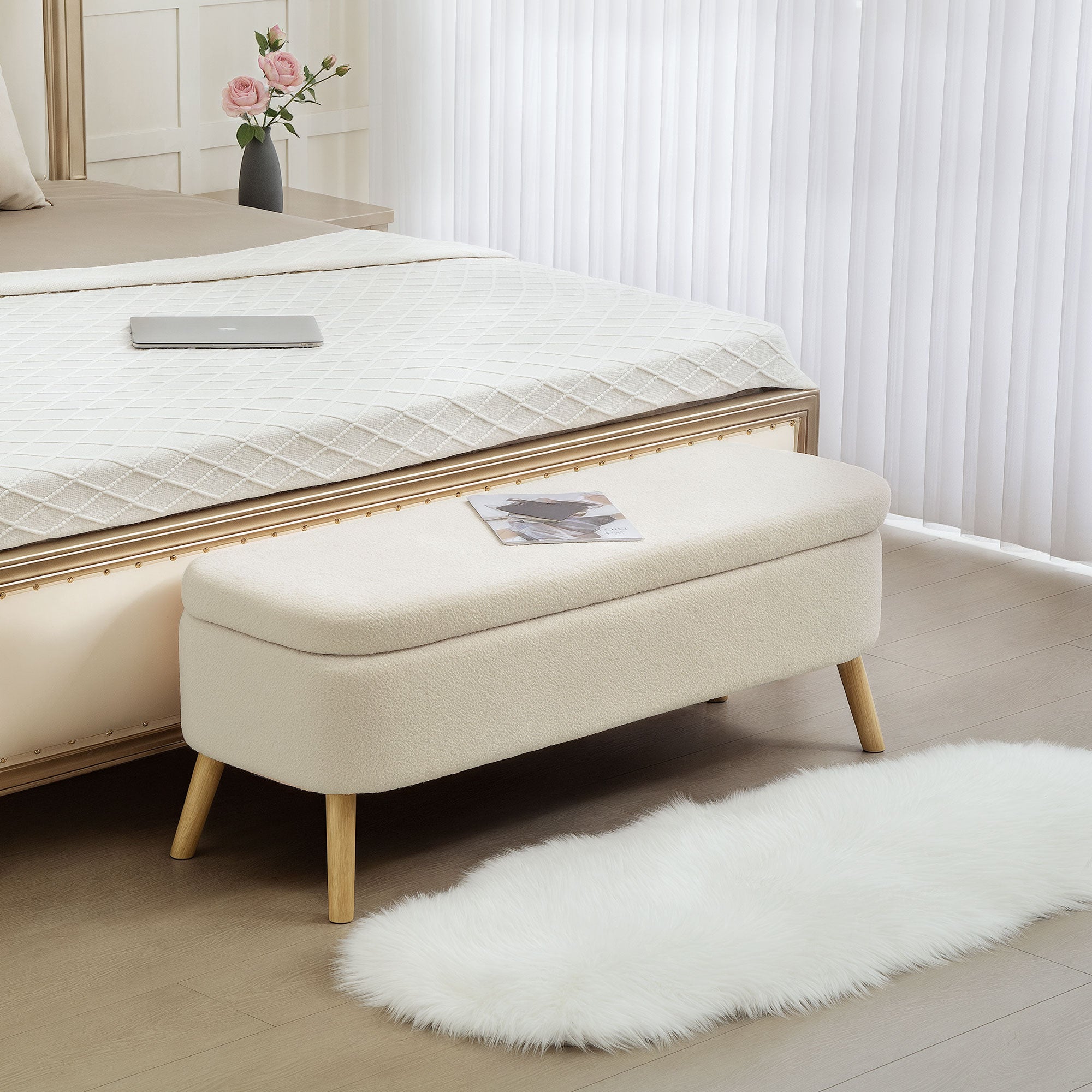 Banc de rangement, bout de lit avec couvercle, pieds en bois, capacité 65 L, jusqu'à 220 kg, 120x42x45cm, beige