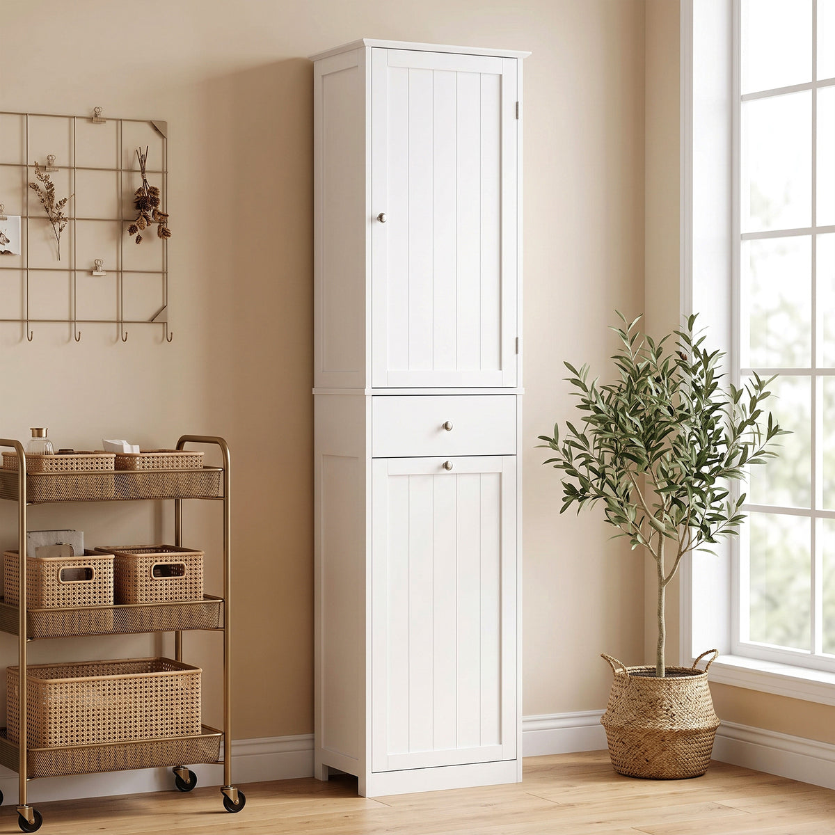 Badezimmerschrank mit Schublade, Wäschekorb, verstellbarem Regal, moderner Stil, 45 x 30 x 180 cm, Weiß